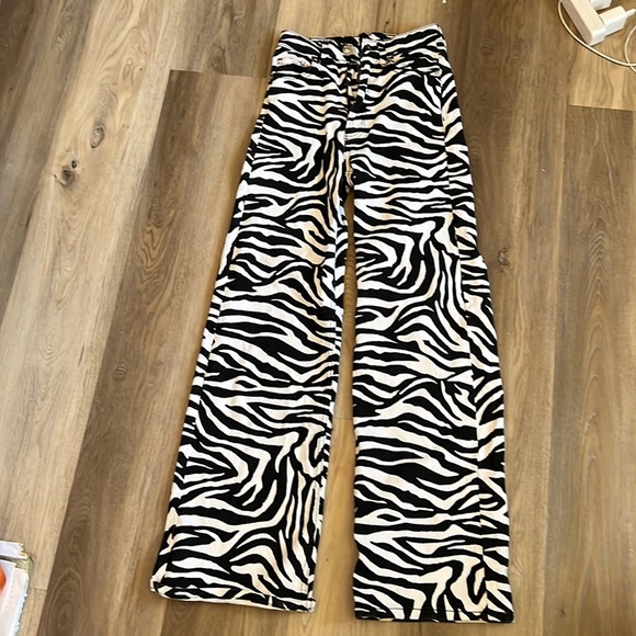 Zebra Print Black and White Jeans - Picture 1 of 3